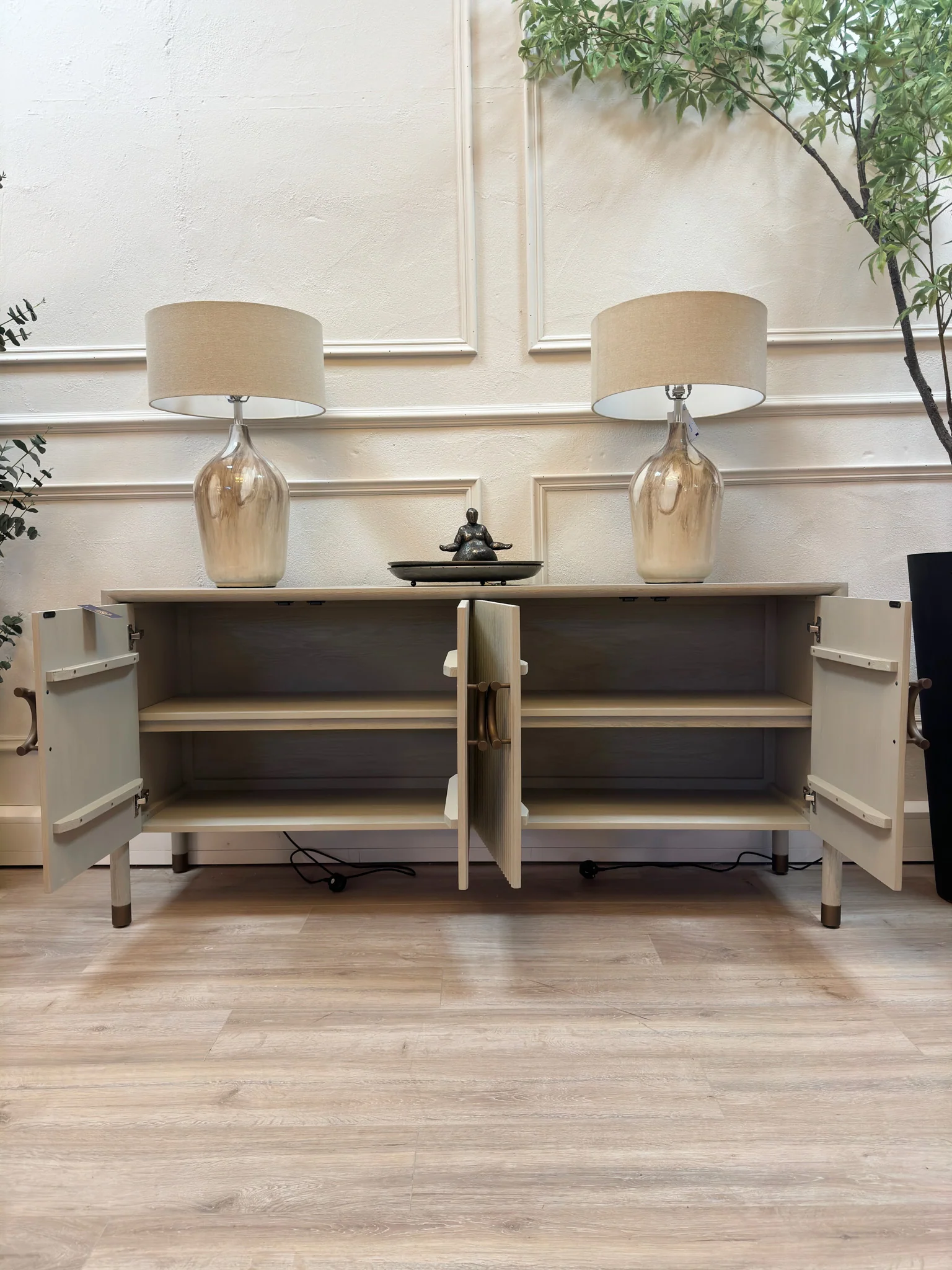 Alton 4Door Sideboard - Image 4