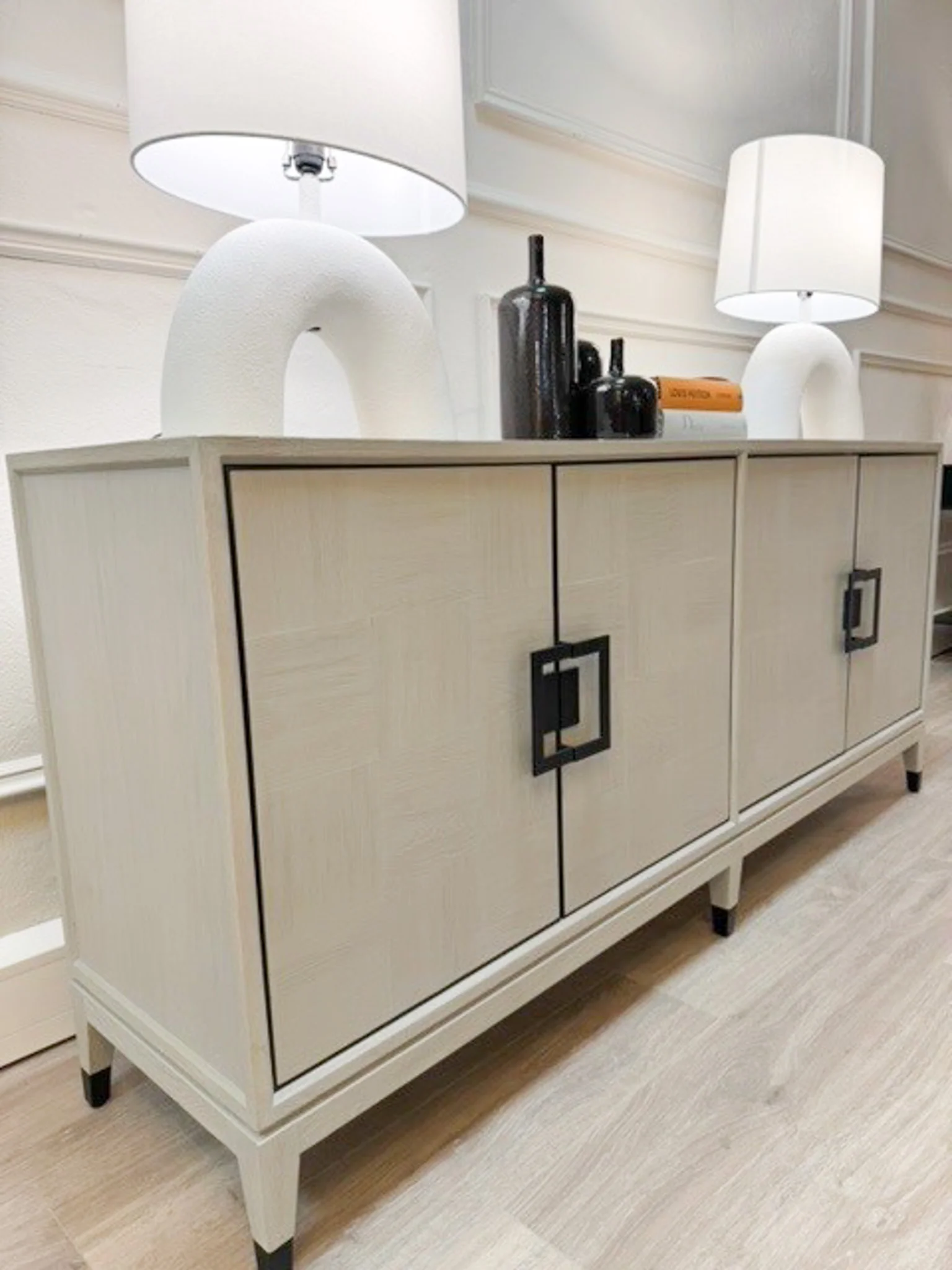 Provence wide sideboard - Image 3