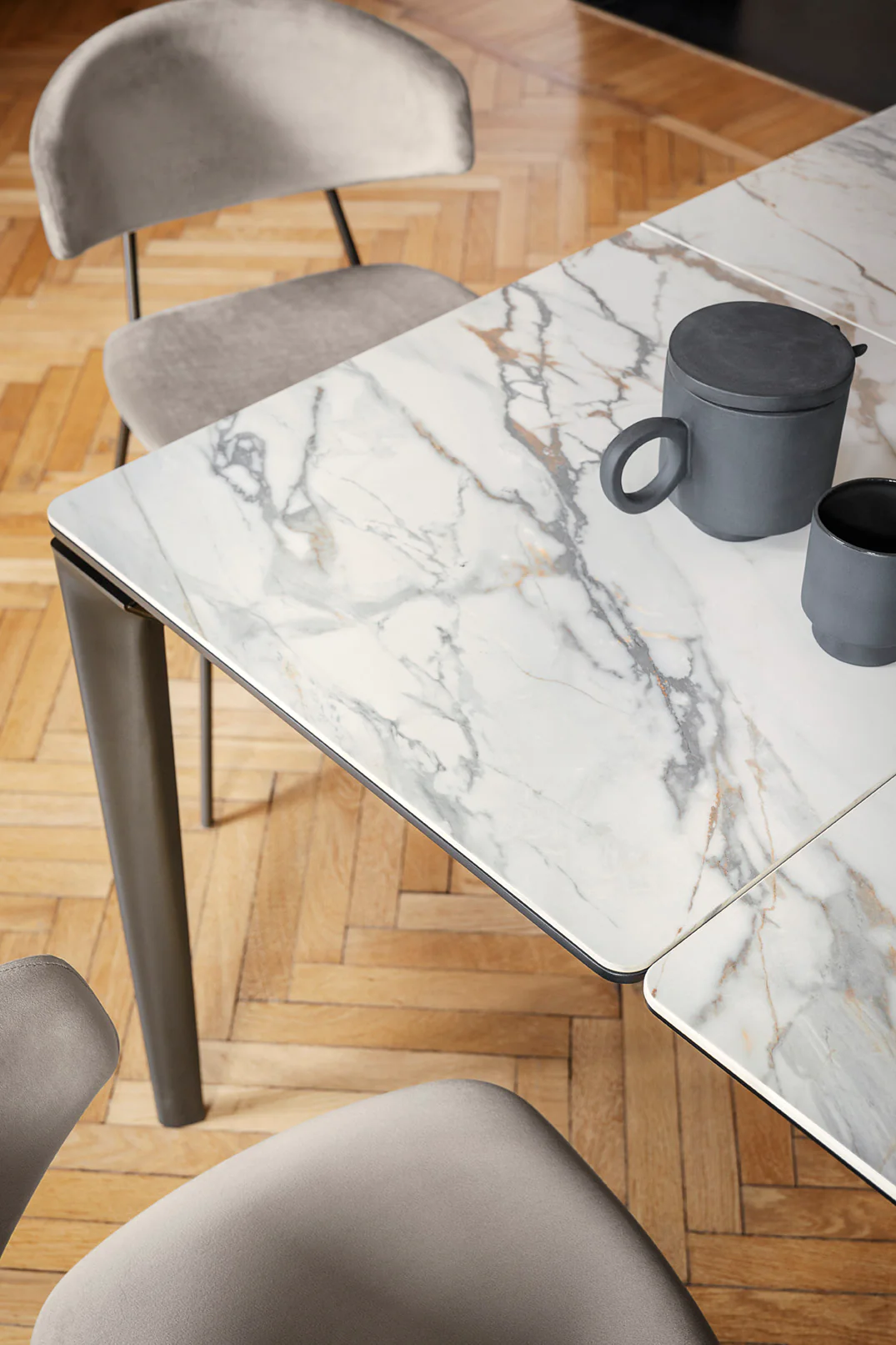 Boma 1.3m Extending Table - Image 4