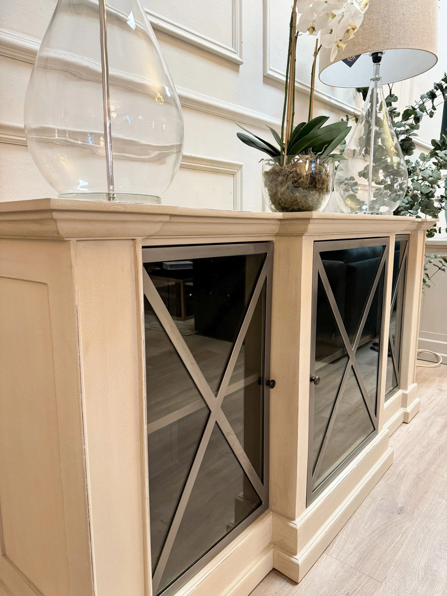 Bari Sideboard - Image 3