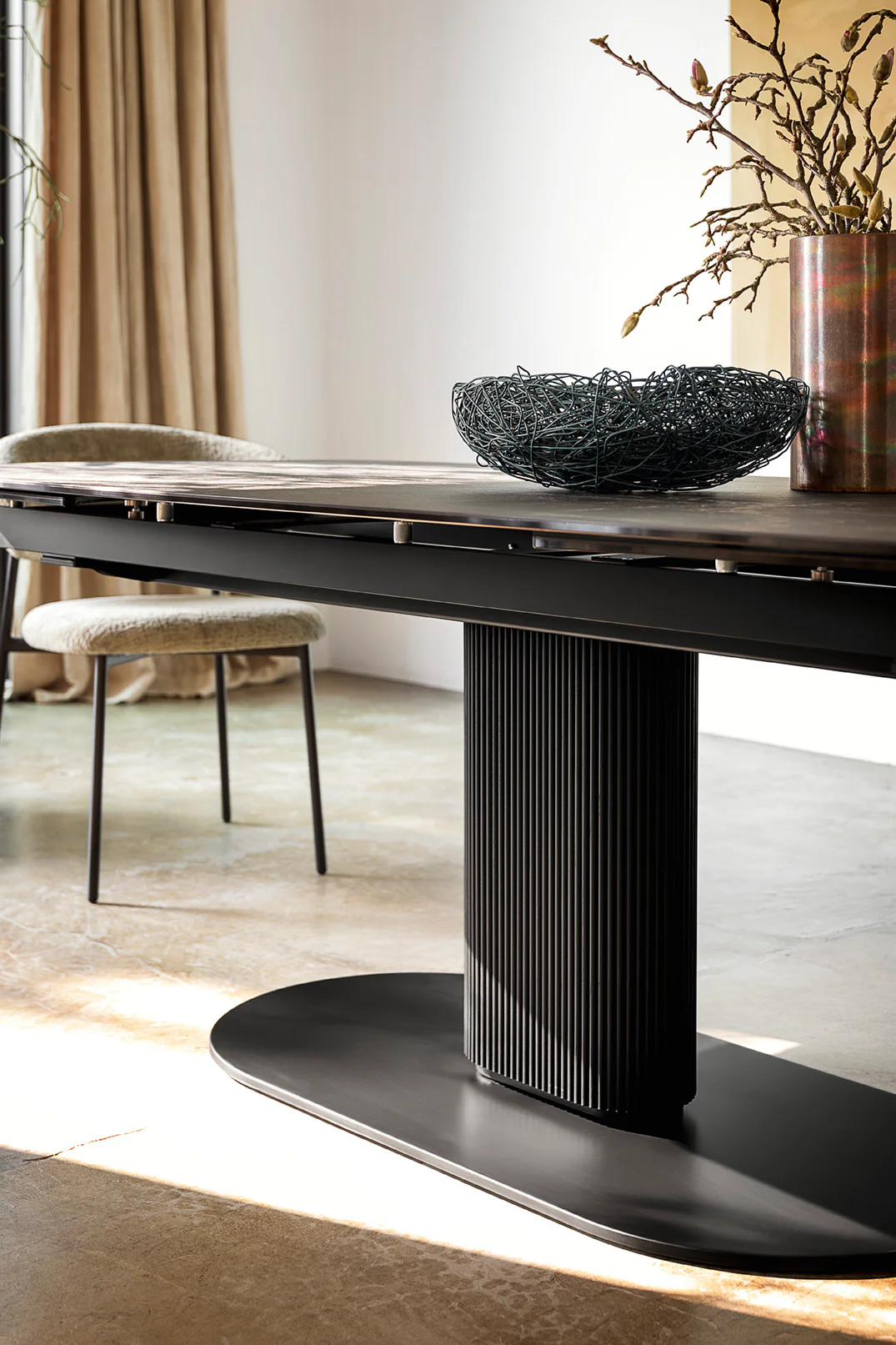 Cameo 2m Extending Table - Image 5