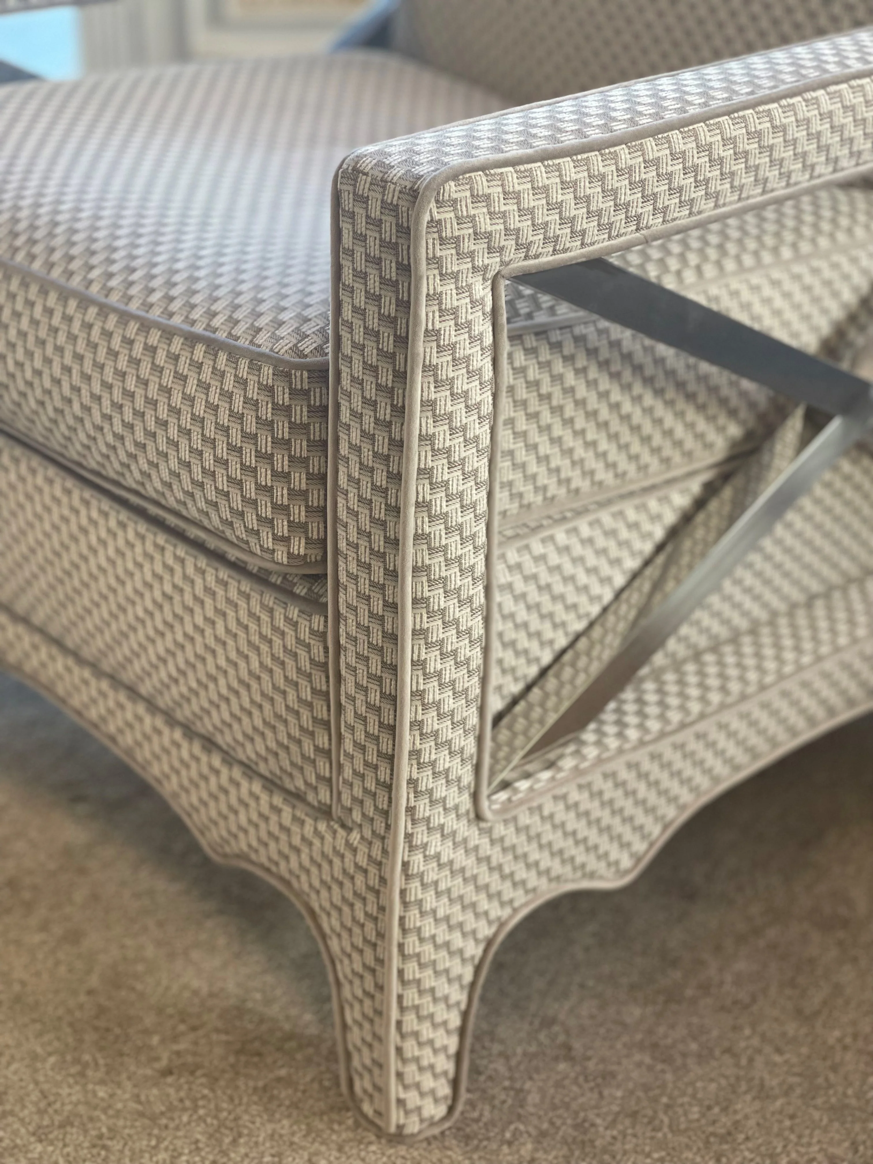 Clarence Chair - Image 3