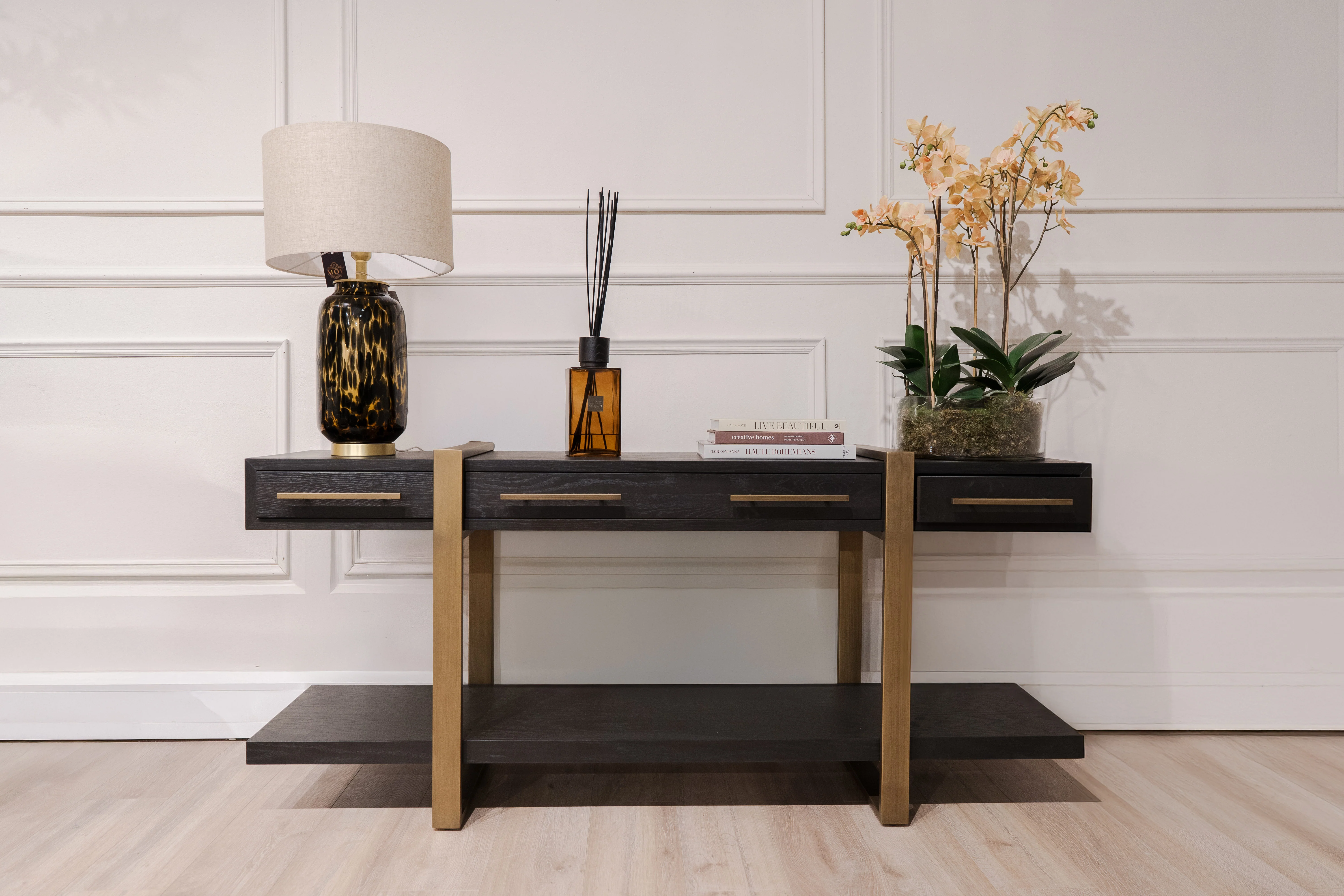 Como Console Table