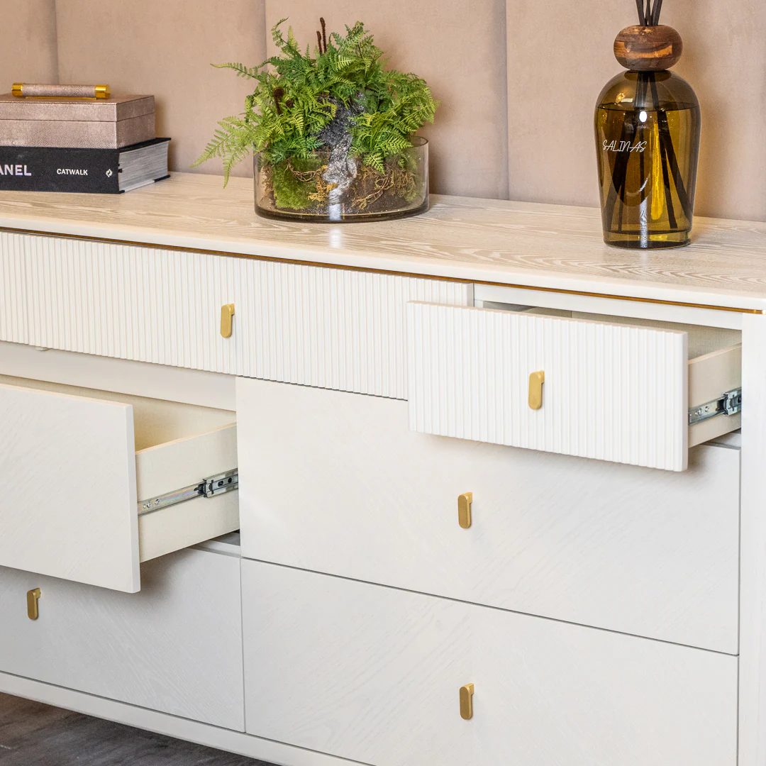 Diletta Stone Wide Chest - Image 3
