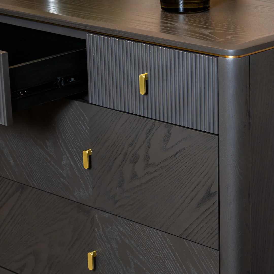 Diletta Ebony Wide Chest - Image 5