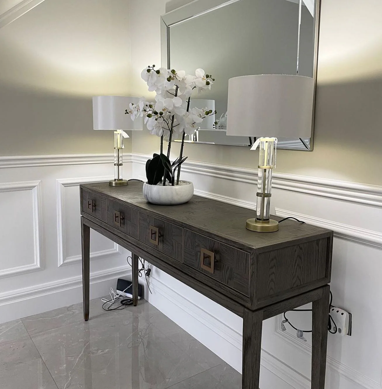 Maison Large Console Table - Image 5