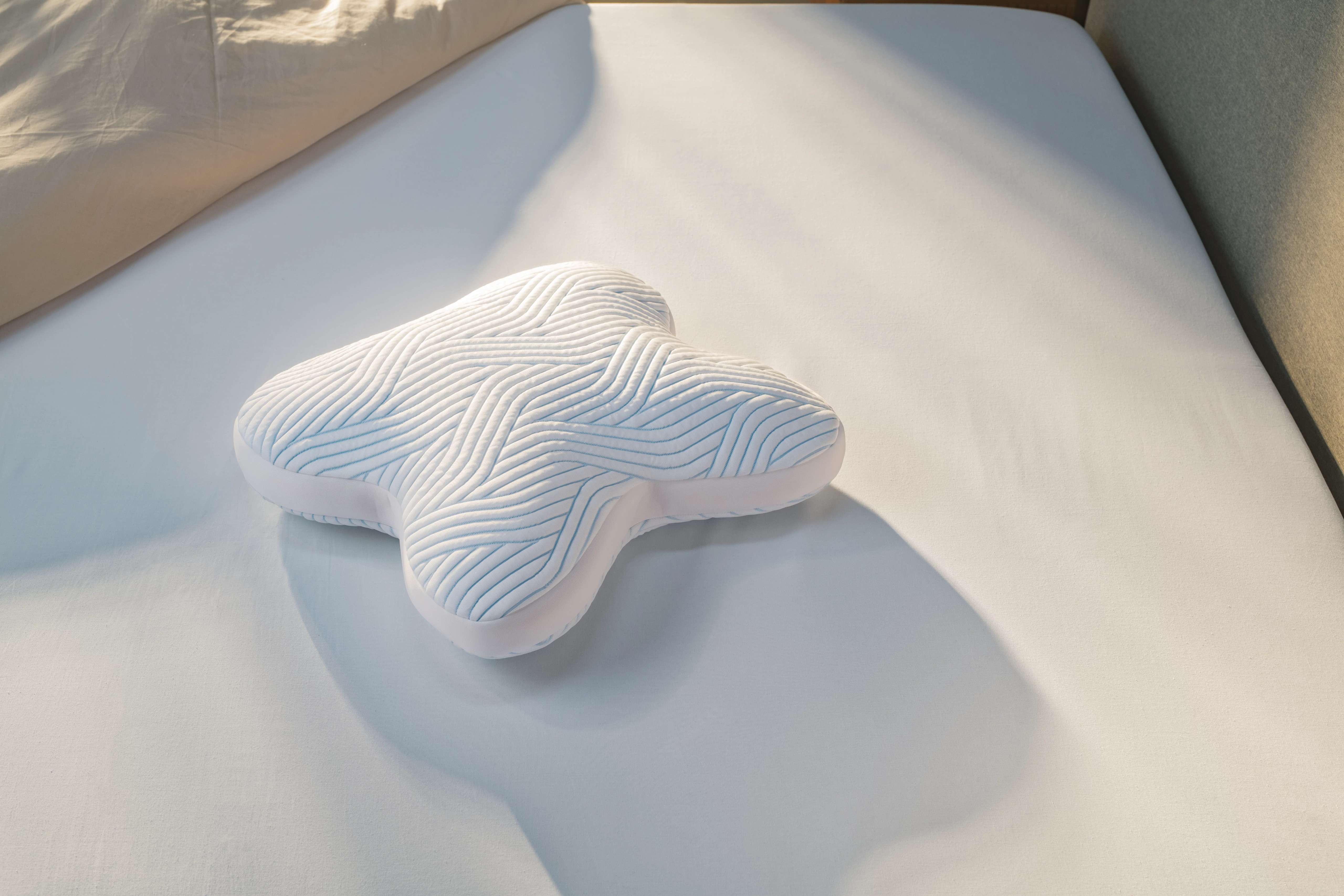 Ombracio Smartcool Pillow - Image 3