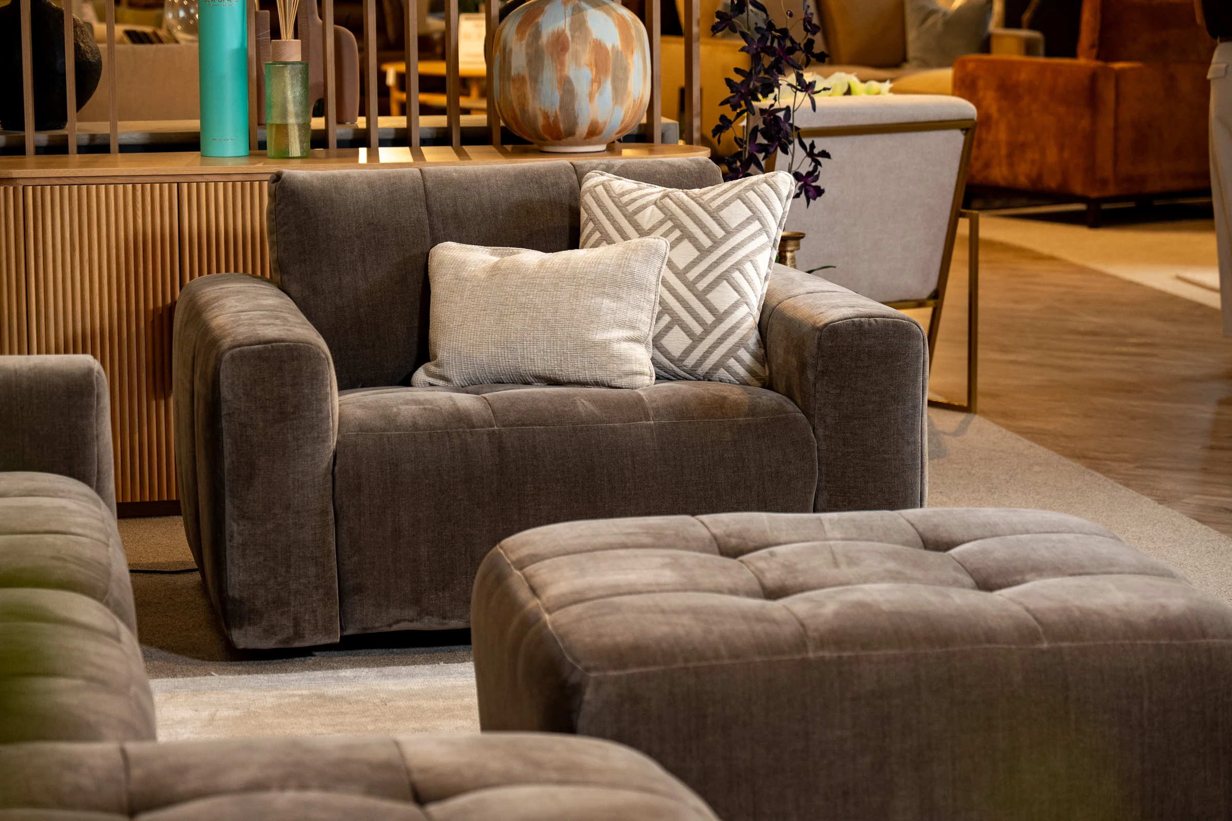 Opus Corner Sofa - Image 5