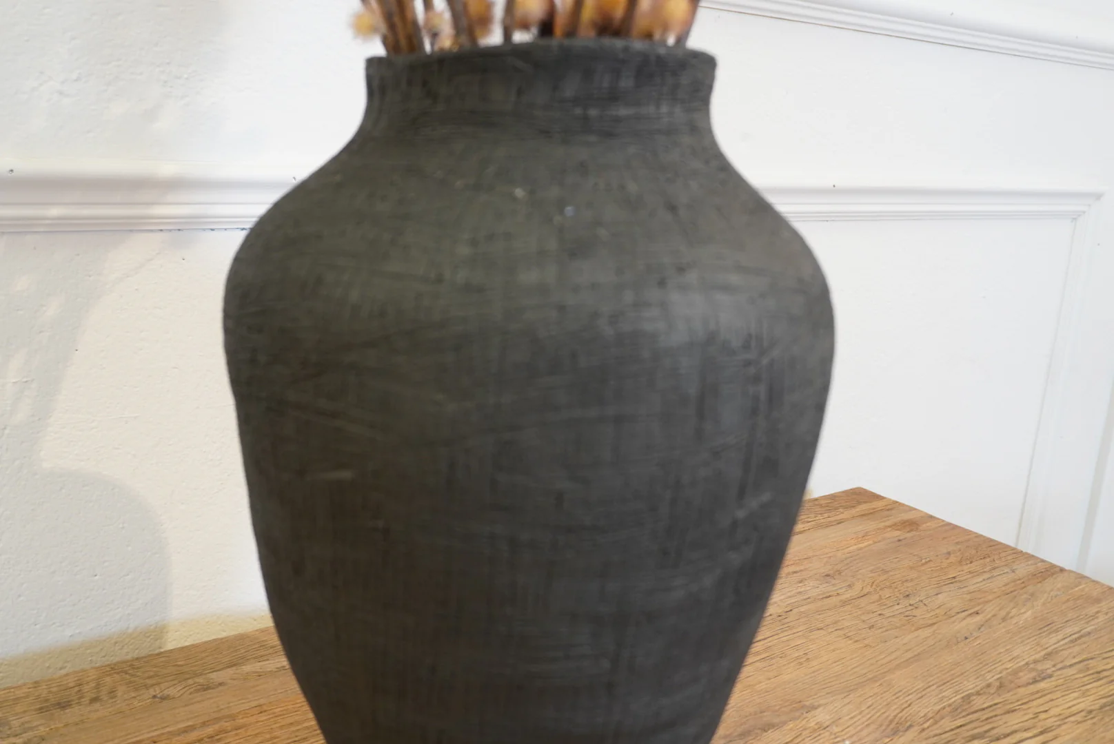 Small Black Textured Vase - Image 3