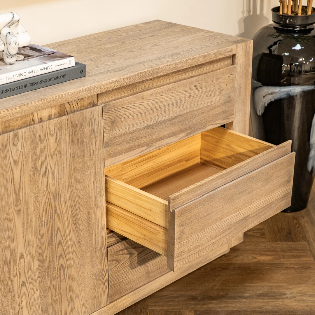 Windemere Sideboard - Image 4